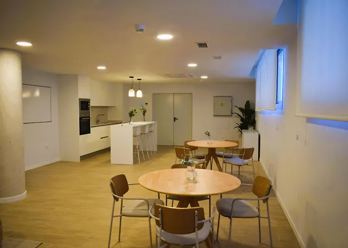 Anacasa Marina Real Iii Ap2242